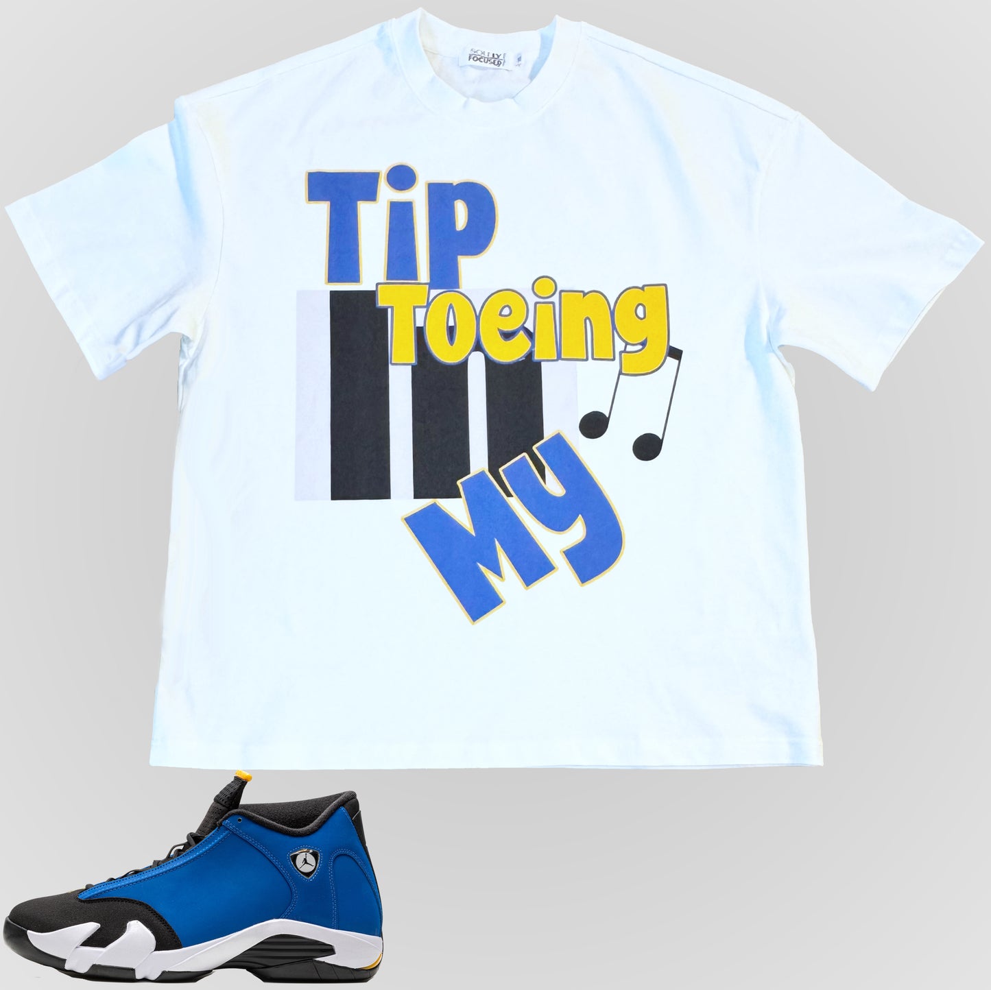 TIP TOEING (LANEY) |Heavyweight Tee